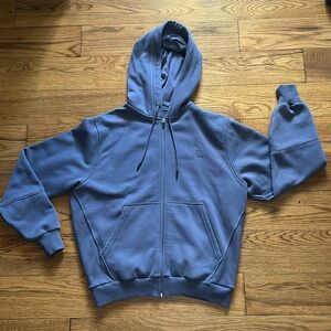 Oner Active Lounge Oversized Zip Through Hoodie
Color: Slate Blue
Size: S